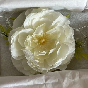 Flower clip for hair